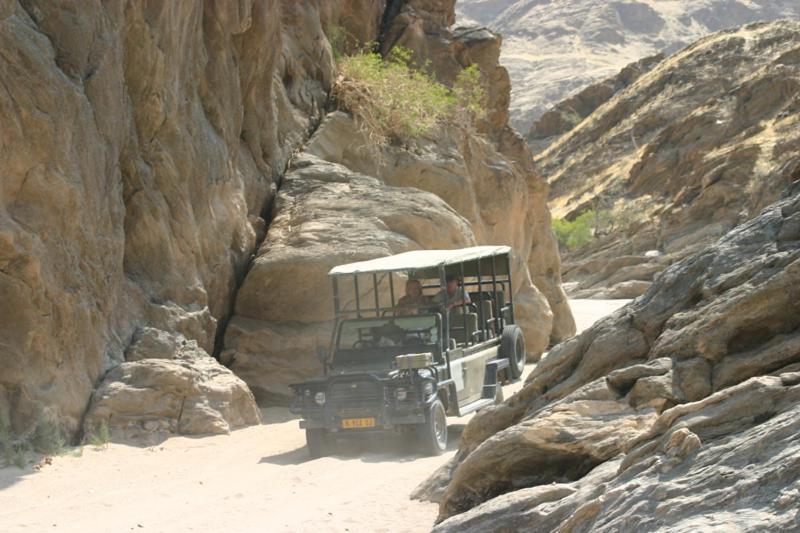 Fort Sesfontein Lodge & Safaris エクステリア 写真